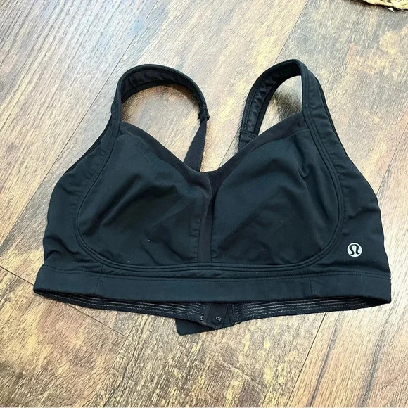 Lululemon Ta Ta Tamer Sports Bra Size 32C Dark Gray /Black - Picture 3 of 5